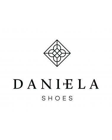 Logo de DANIELA